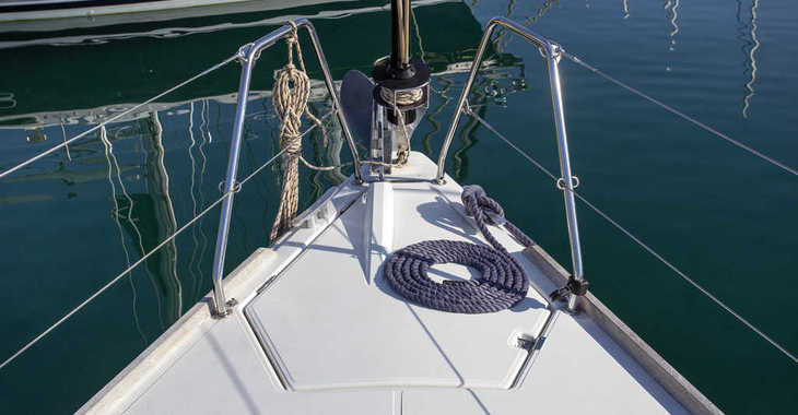 Chartern Sie segelboot in Marina Lošinj - Dufour 382 GL