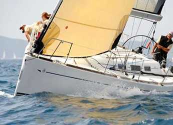 Rent a sailboat in Le port de la Trinité-sur-Mer - Dufour 40