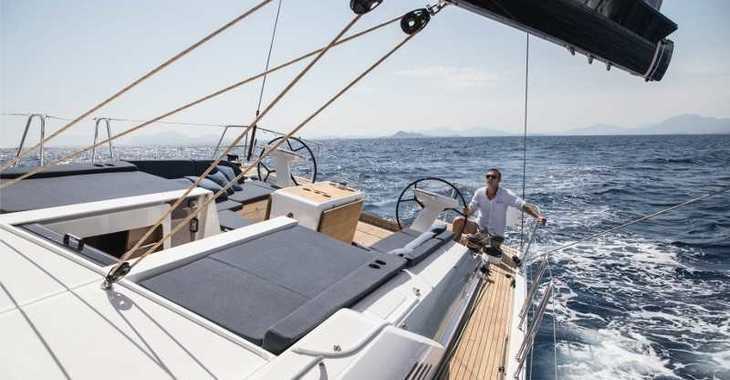 Rent a sailboat in Port Tino Rossi - Oceanis 51.1