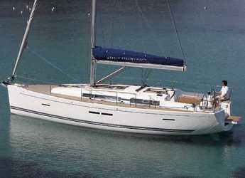 Rent a sailboat in Port Marseille - Dufour 405 GL