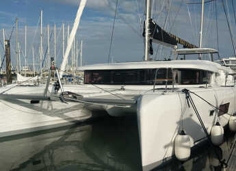 Alquilar catamarán en Alimos Marina - Lagoon 42 (AC, Gen, Watermaker)