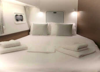 Alquilar catamarán en Alimos Marina - Lagoon 42 (AC, Gen, Watermaker)