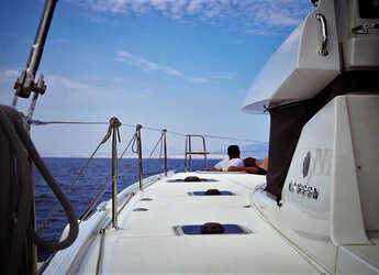 Alquilar catamarán en Alimos Marina - Lagoon 42 (AC, Gen, Watermaker)