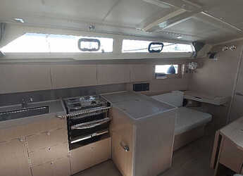 Rent a sailboat in D-Marin Lefkas Marina - Oceanis 41.1