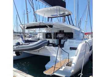 Louer catamaran à Lavrion Marina - Lagoon 46 