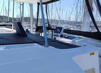 Louer catamaran à Lavrion Marina - Lagoon 46 