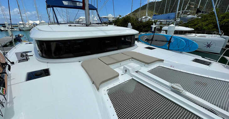 Rent a catamaran in Agios Kosmas Marina - Lagoon 46 - 4 + 2 cab.