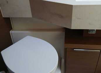 Rent a catamaran in Lavrion Marina - Lagoon 46 