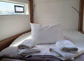 Rent a catamaran in Lavrion Marina - Lagoon 46 