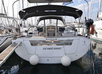 Rent a sailboat in Marina Gouvia - Oceanis 45 - 4 cab.