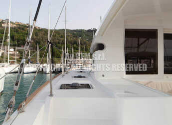 Rent a catamaran in Porto Capo d'Orlando Marina - Lagoon 40 (2022)
