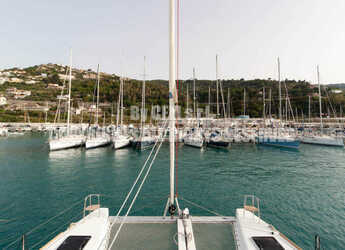 Rent a catamaran in Porto Capo d'Orlando Marina - Lagoon 40 (2022)