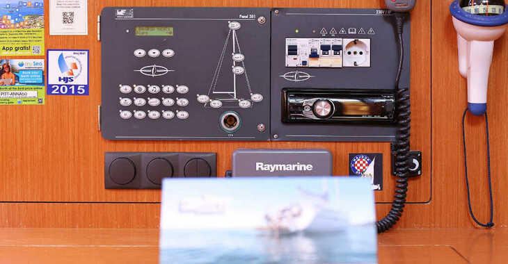 Chartern Sie segelboot in ACI Jezera - Bavaria 43 Cruiser