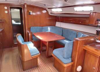 Rent a sailboat in Rhodes Marina - Bavaria 44