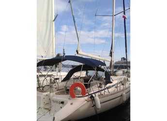 Rent a sailboat in Rhodes Marina - Bavaria 44