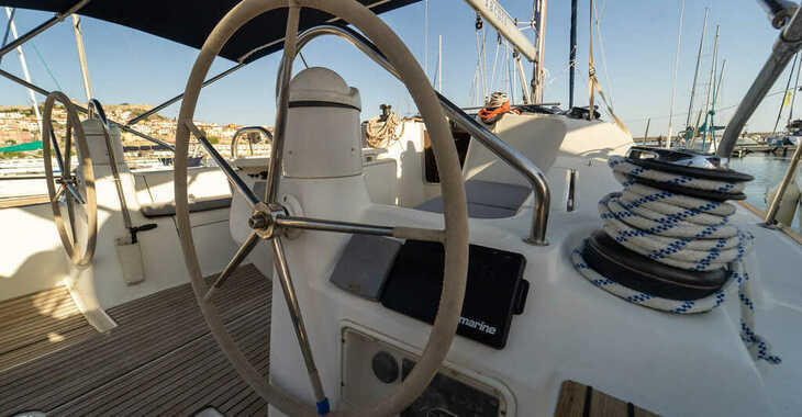 Chartern Sie segelboot in Kavala - Marina Perigialiou - Sun Odyssey 42 i