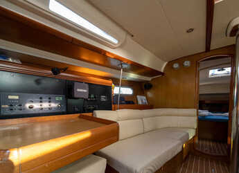 Rent a sailboat in Kavala - Marina Perigialiou - Sun Odyssey 42i