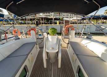 Rent a sailboat in Kavala - Marina Perigialiou - Sun Odyssey 42i