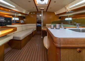 Rent a sailboat in Kavala - Marina Perigialiou - Sun Odyssey 42i