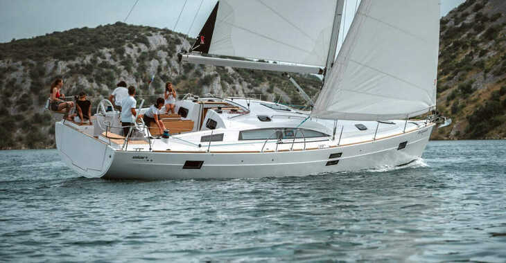 Chartern Sie segelboot in SCT Marina Trogir - Elan Impression 45.1 OW