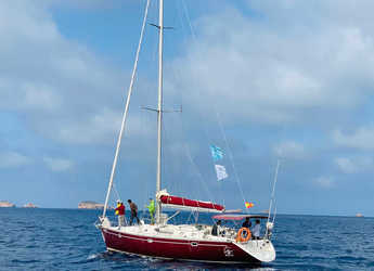 Rent a sailboat in Marina Real Juan Carlos I - Oceanis 50