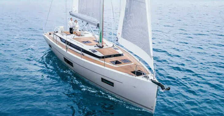 Chartern Sie segelboot in Marina Skiathos  - Bavaria C45 4cbs