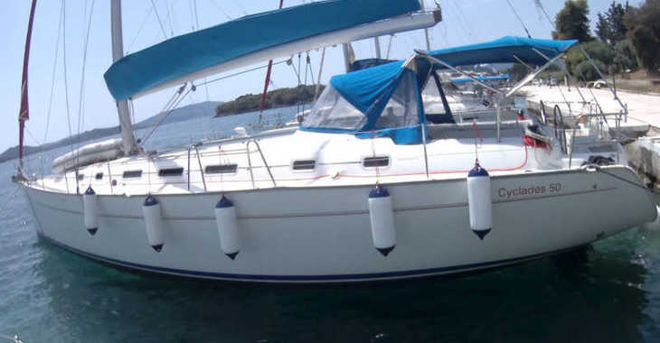 Chartern Sie segelboot in Perigiali Quay - BENETEAU Cyclades 50.5 2009-10 REFIT 2019