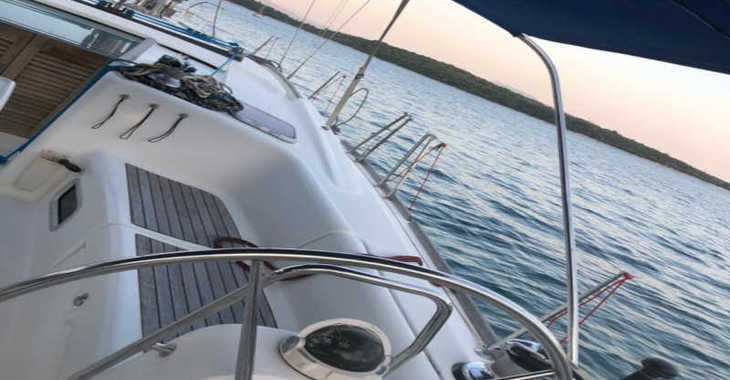 Rent a sailboat in Perigiali Quay - BENETEAU  Cyclades 43.4 2008/REFIT 2019