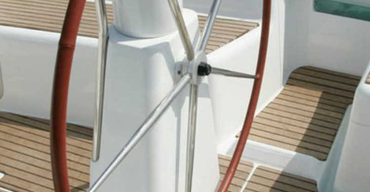 Chartern Sie segelboot in Perigiali Quay - Sun Odyssey 36i REFIT 2019