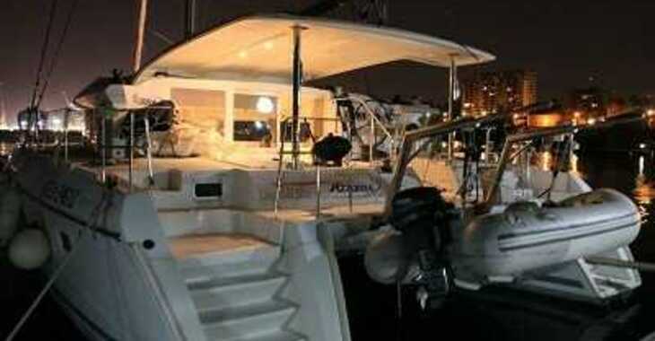 Rent a catamaran in Poseidon Marina - Lagoon 421