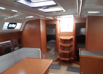 Rent a sailboat in Marina di Scarlino - Bavaria Cruiser 46