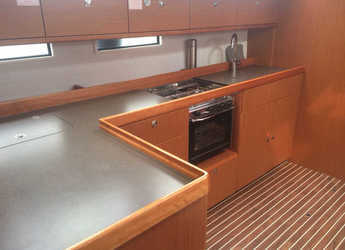 Rent a sailboat in Marina di Scarlino - Bavaria Cruiser 46 