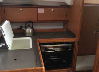 Rent a sailboat in Marina di Scarlino - Bavaria 33 Cruiser