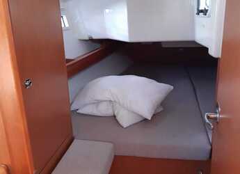 Rent a sailboat in Marina di Scarlino - Bavaria Cruiser 34