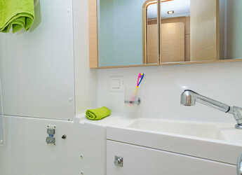 Rent a catamaran in Kos Marina - Lagoon 39