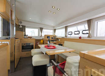 Rent a catamaran in Kos Marina - Lagoon 39