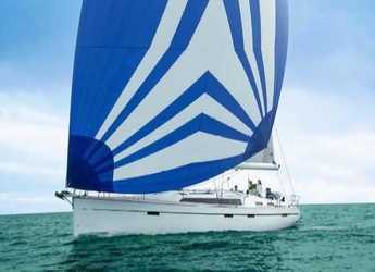 Rent a sailboat in Marina Zeas - Bavaria Cruiser 51
