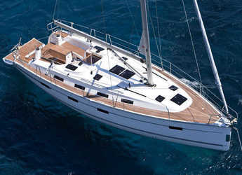 Rent a sailboat in Agios Kosmas Marina - Bavaria 40 Cruiser