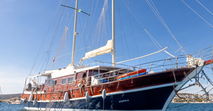 Rent a schooner in Athens Marina - Gulet