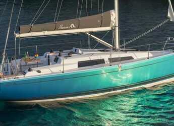 Rent a sailboat in Les Marines of Cogolin - Hanse 315