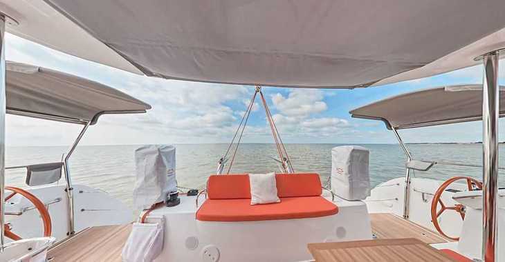 Rent a catamaran in Club Náutico Ibiza - Excess 12