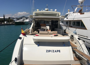 Louer yacht à Marina Ibiza - Azimut 68