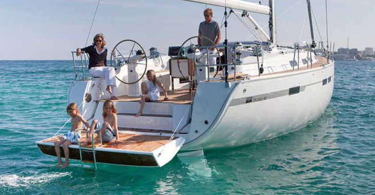 Rent a sailboat in Club Náutico Ibiza - Bavaria 45 Cruiser