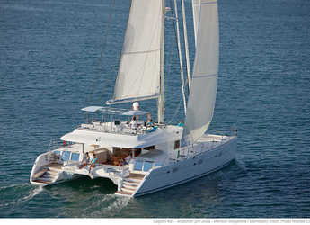 Rent a catamaran in Palm Cay Marina - Lagoon 620 - 5 + 2 cab.	