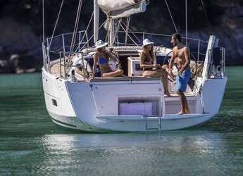Rent a sailboat in Preveza Marina - Dufour 390