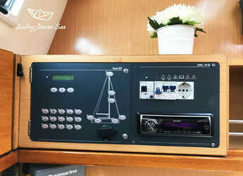 Rent a sailboat in Nidri Marine - Bavaria 45 Cruiser