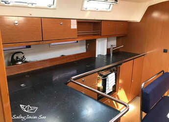 Rent a sailboat in Nidri Marine - Bavaria 45 Cruiser