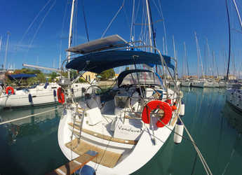 Rent a sailboat in Lefkas Nidri - Sun Odyssey 44 i