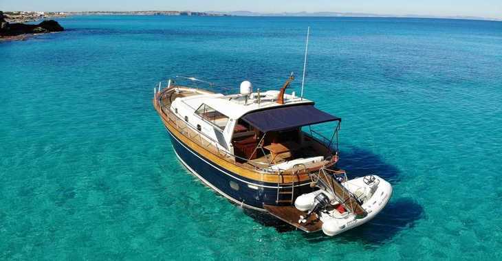 Chartern Sie motorboot in Club Náutico Ibiza - Apreamare 45