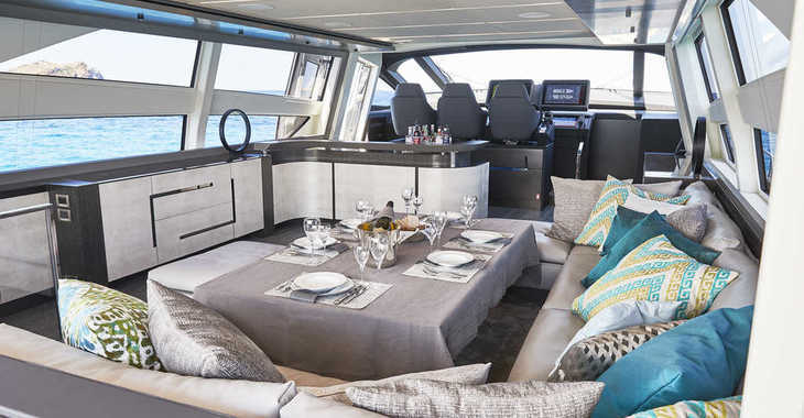 Chartern Sie yacht in Club Naútico de Sant Antoni de Pormany - Pershing 9X